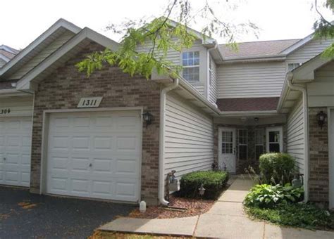 schaumburg townhomes for rent|redfin for rent schaumburg.